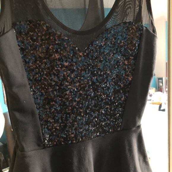 Bebe Sequin Peplum Dressy Top - Picture 4 of 6